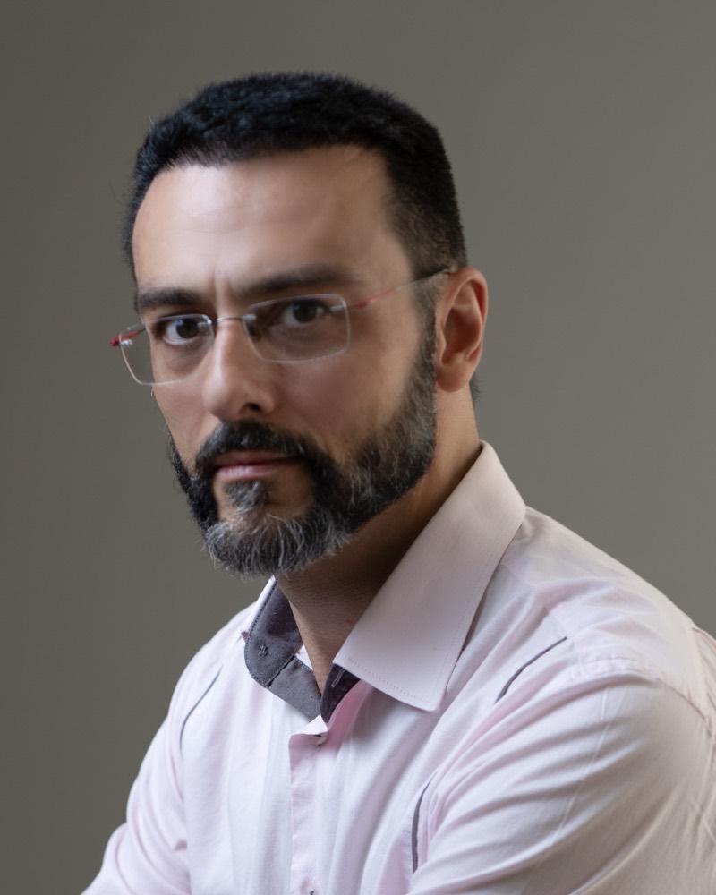 Dr. Alex Fabrício de Oliveira